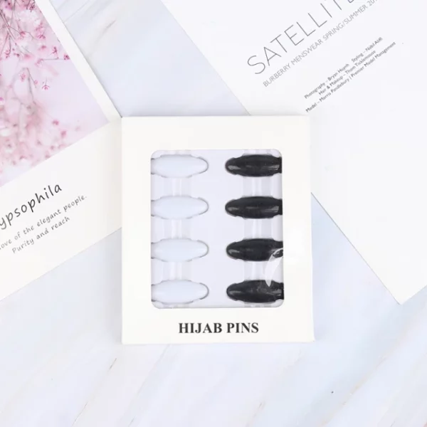 Hijab pin -Black and white